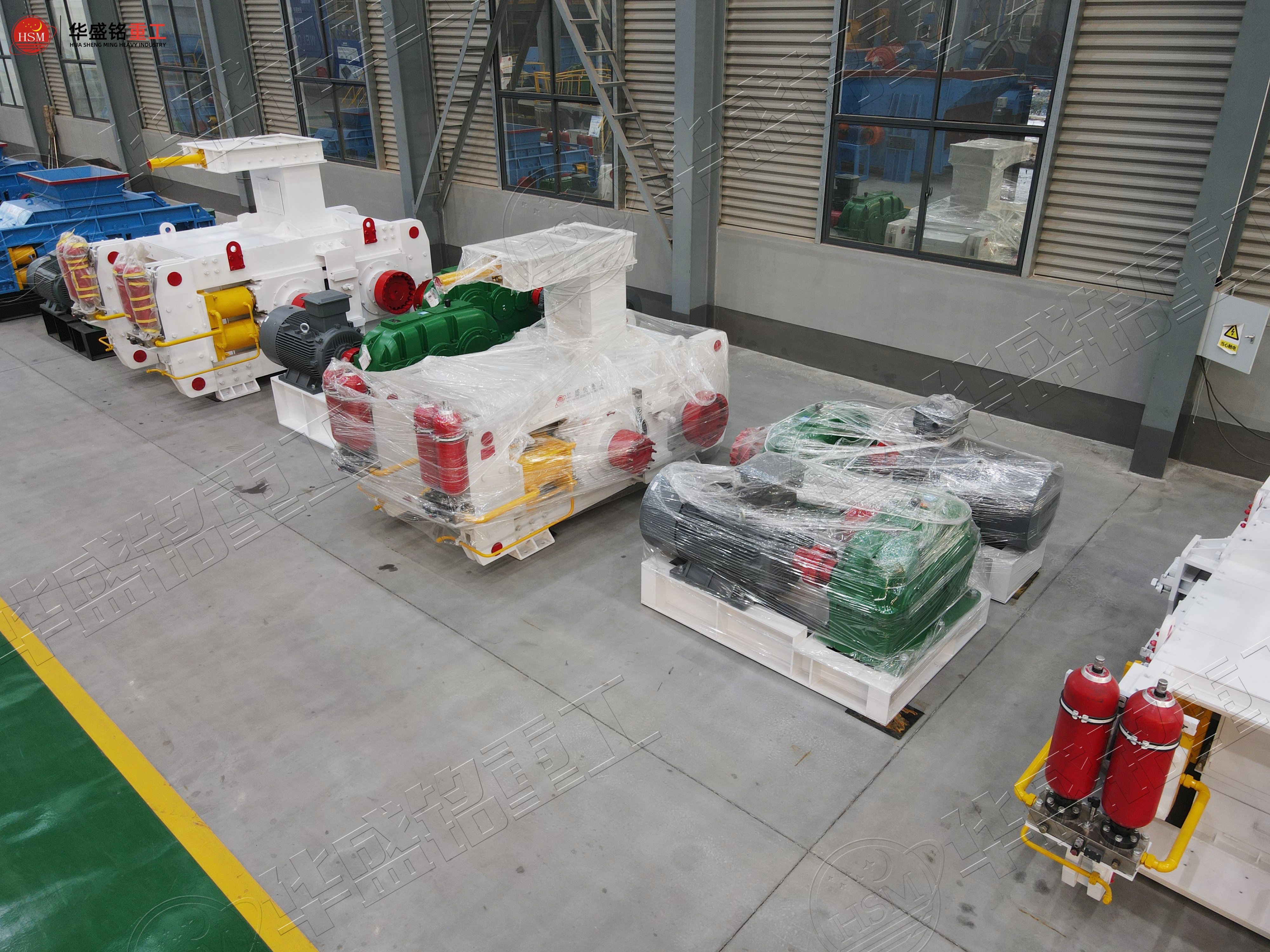 稀土礦、磷礦、銅礦全拿下！華盛銘高壓輥磨機破解“硬、粘、雜”難題